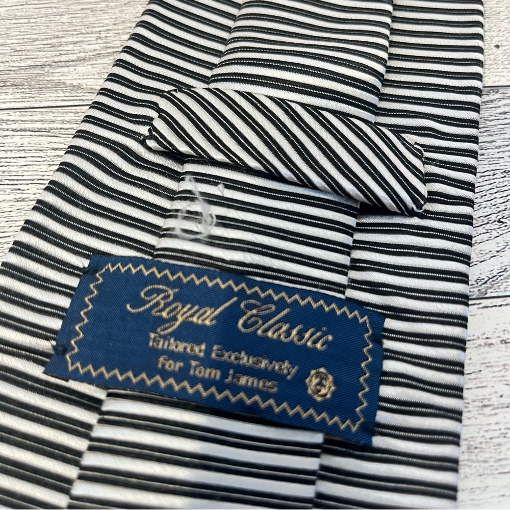Royal Classic All Silk Tie Handmade in USA Black/Silver/White Striped